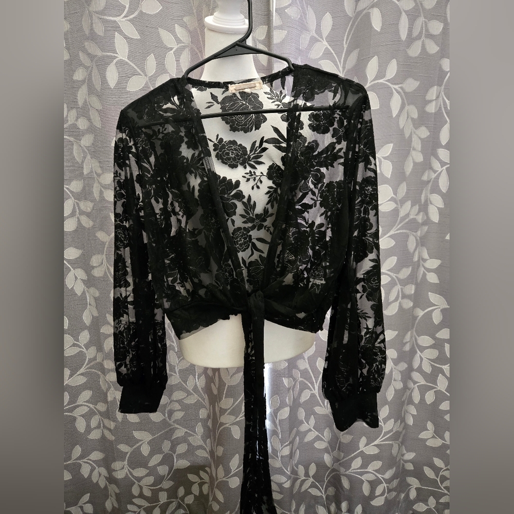 Elegant Black Floral Lace Women Top